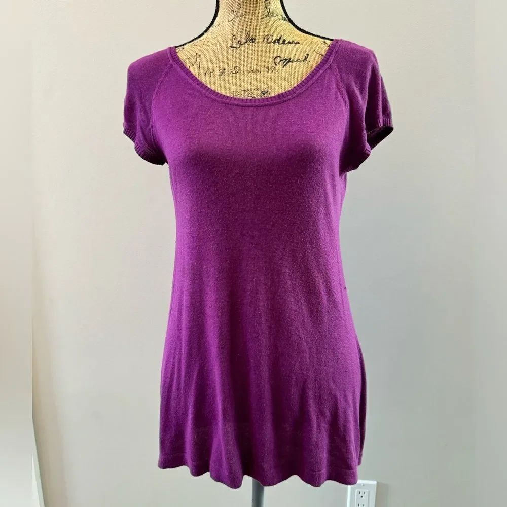 Lululemon flowy top - Picture 1 of 7